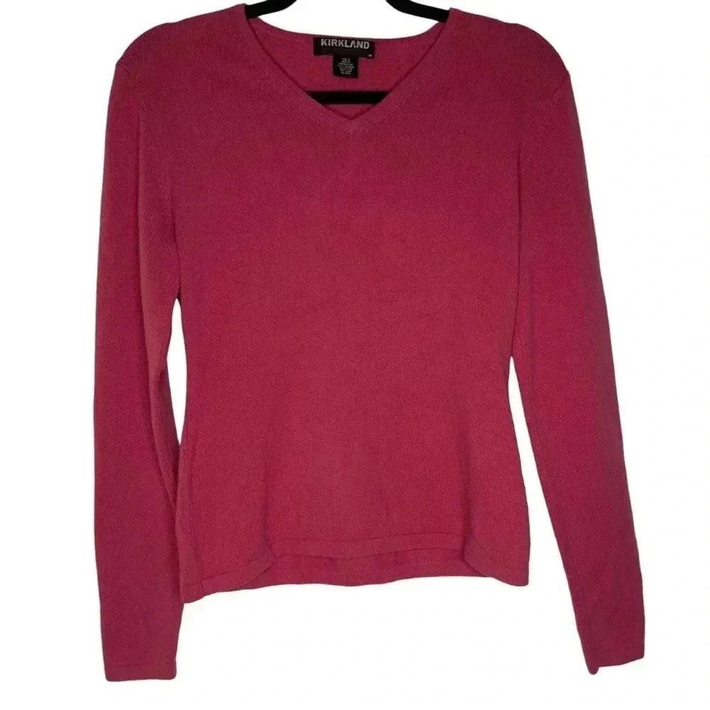 Kirkland Women’s 100% Cashmere V-Neck Long Sleeve Pink Sweater  Size Medium